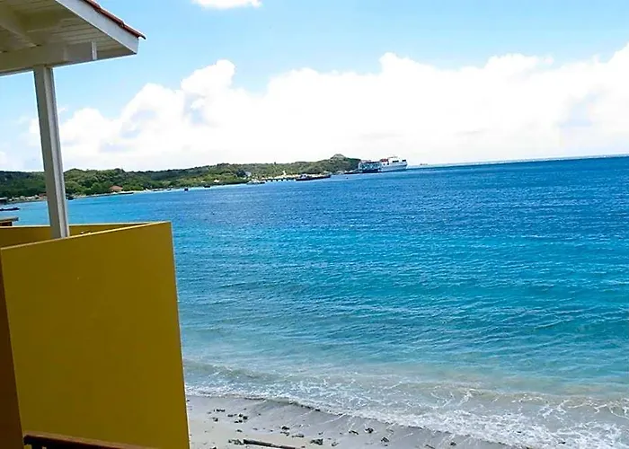 Palapa Beach Resort Curacao