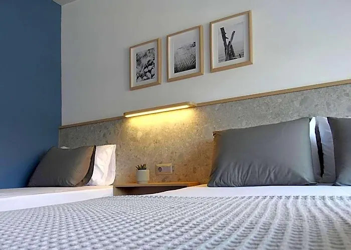 Voula Seaside Apartments