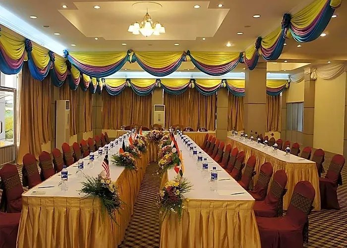Mingalar Thiri Hotel