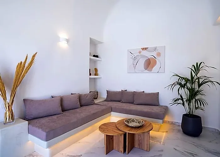 Lavadoze Luxury Suites
