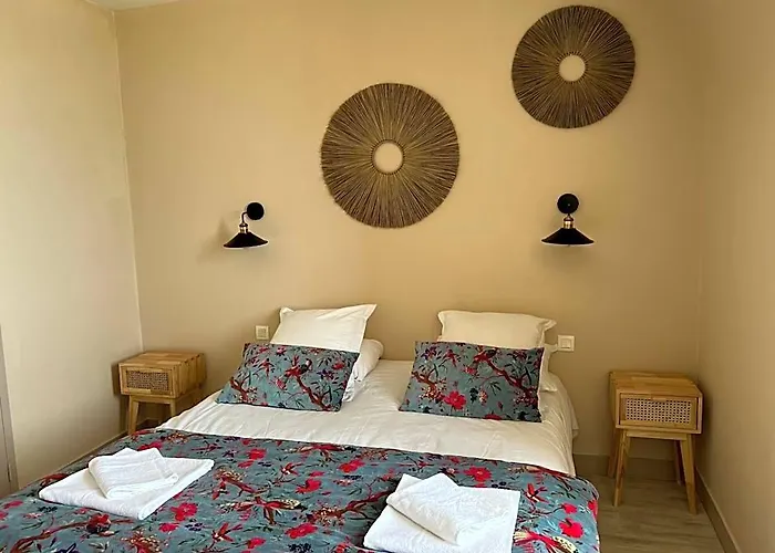 Boutique Hotel La Maison Des Galets Sur Le Front De Mer