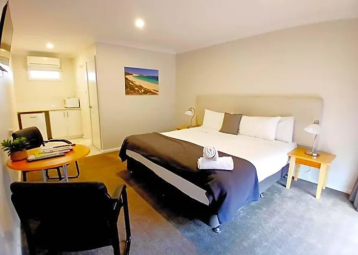 Higgins Lane Motel