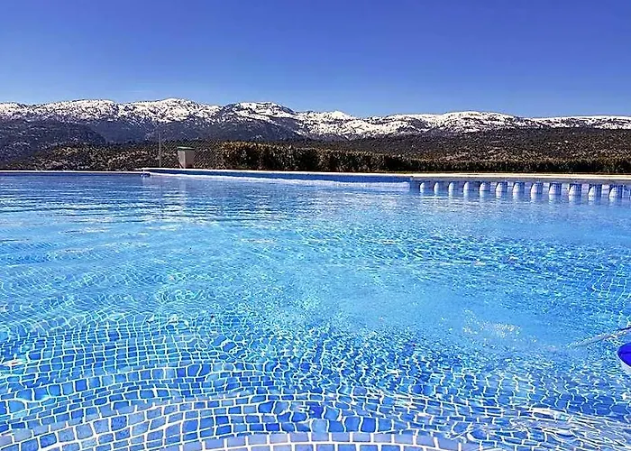 Hotel Rural El Moral