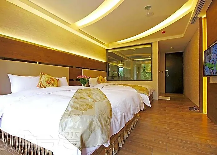 Shuian Lakeside Hotel
