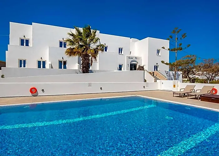 Nikos Hotel