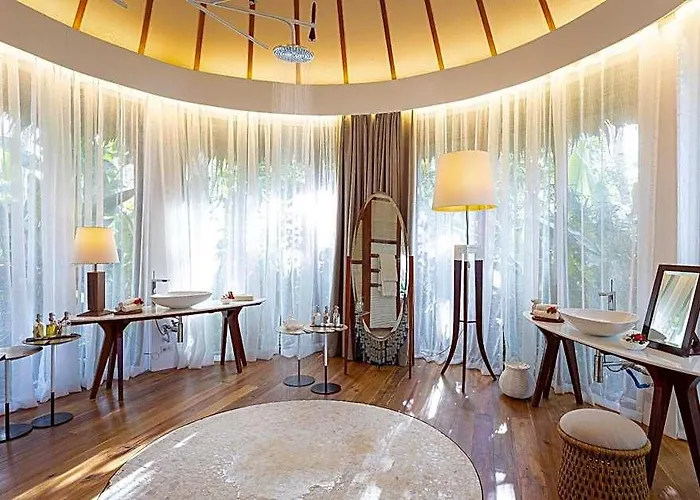 Nay Palad Hideaway