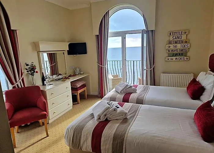 Redcliffe Hotel