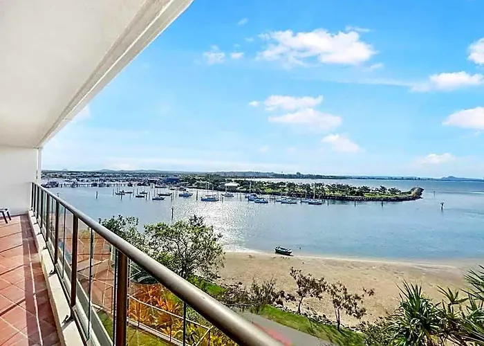 Breathtaking Views - Point Cartwright Bliss