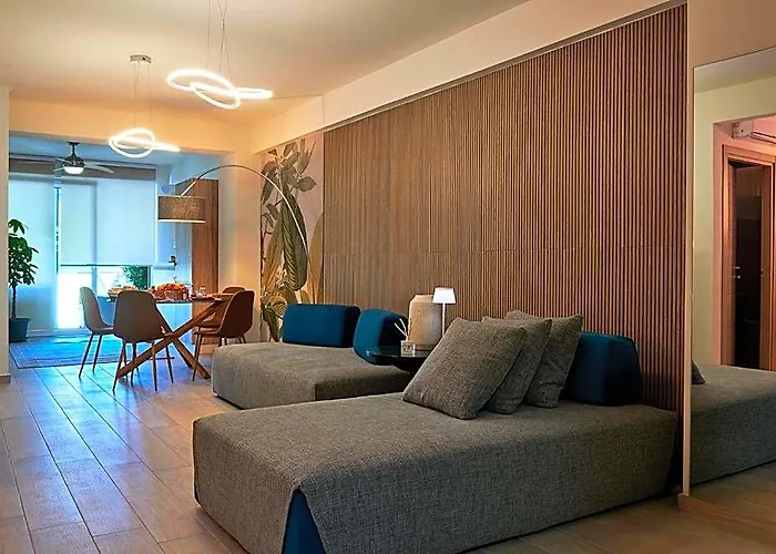 La Marina Apartment Suites