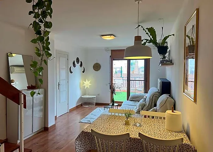 Private Double Room In A Shared Penthouse With Patios