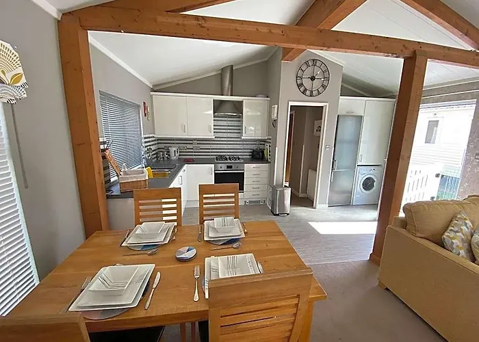 Palm Lodge Luxury Holiday Home