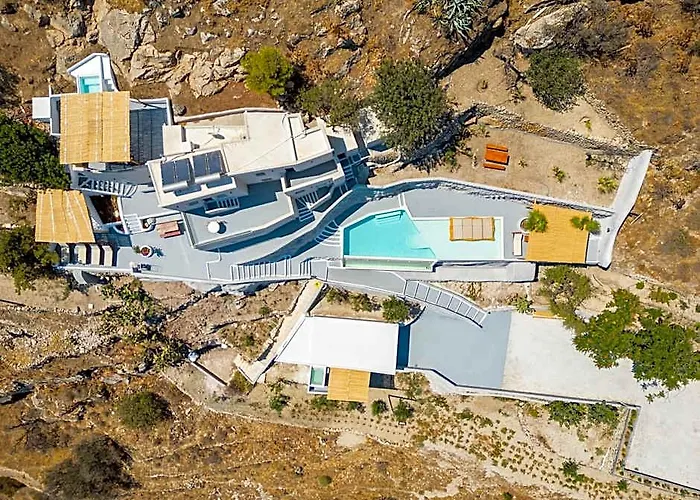 Eolithos Exclusive Suites