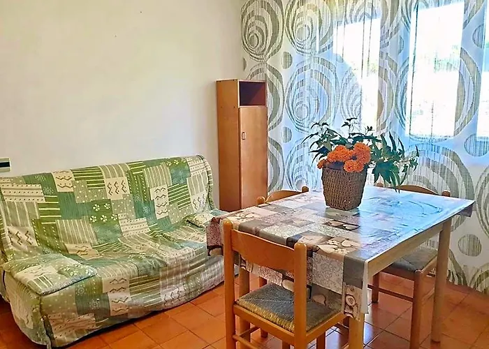 Isstravel, Holiday Homes From 400 To 900 Mt From The Sea, Apartments 6 Beds