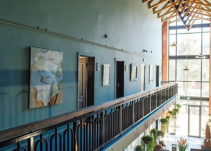 360 Country Hotel