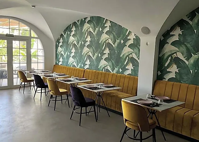 Hotel Estefania Boutique Suites