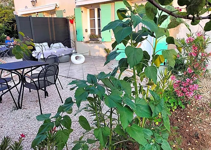 Maison Coquette En Camargue