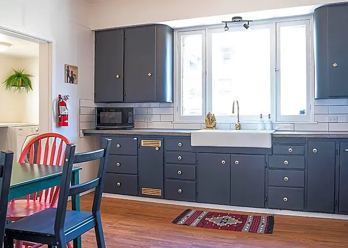 The Downtown Hive By Revelstoke Vacations