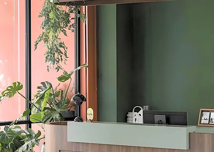 La Vie Hotel