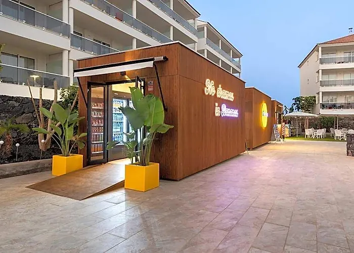 Marinell Collection Palm-Mar