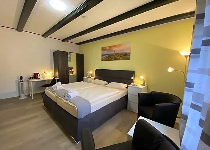 Varel Bay Hotel