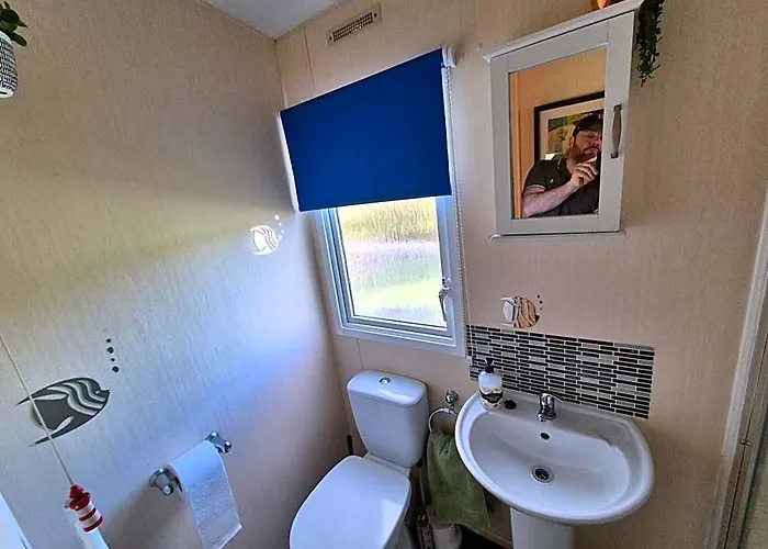 24 The Beeches Caravan Park