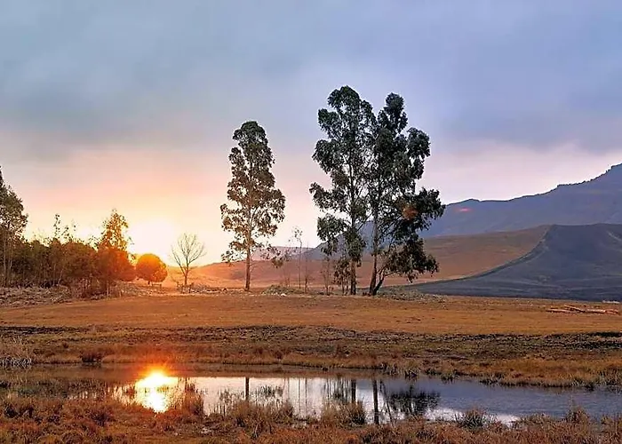 Dog-Friendly Farm Cottage In The Berg By First Private Stays