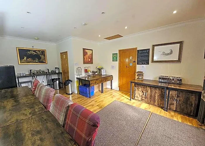 The West Highland Way Hotel And Campground Rooms And Pitches