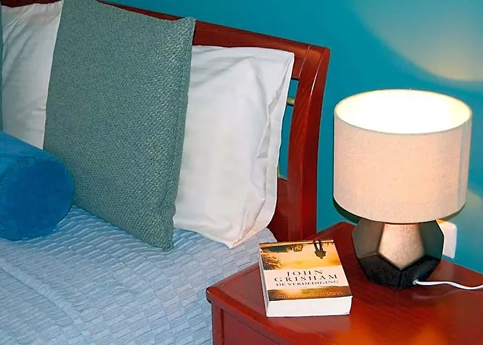 Alkyoni Apartments & Studios