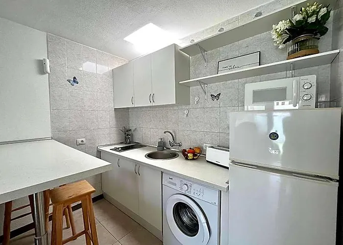 Cozy Apartment In Costa Del Silencio