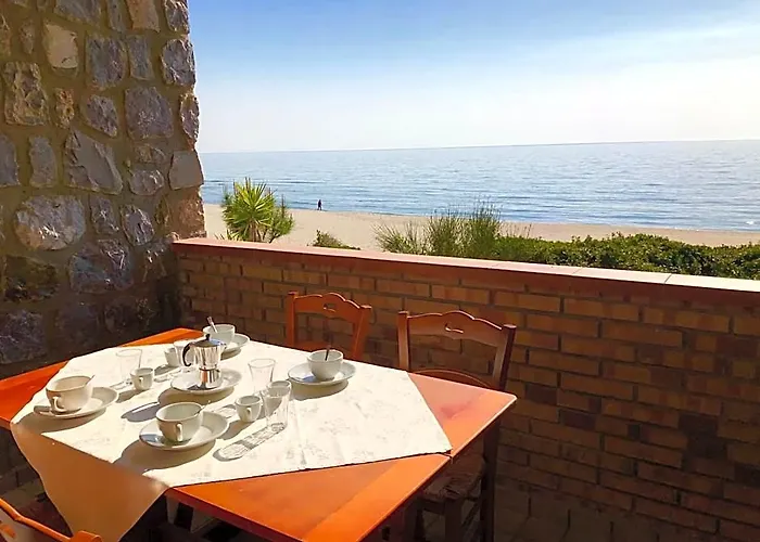 Residence Le Palme - Appartamenti Sul Mare - Spiaggia Tra Palinuro E Caprioli