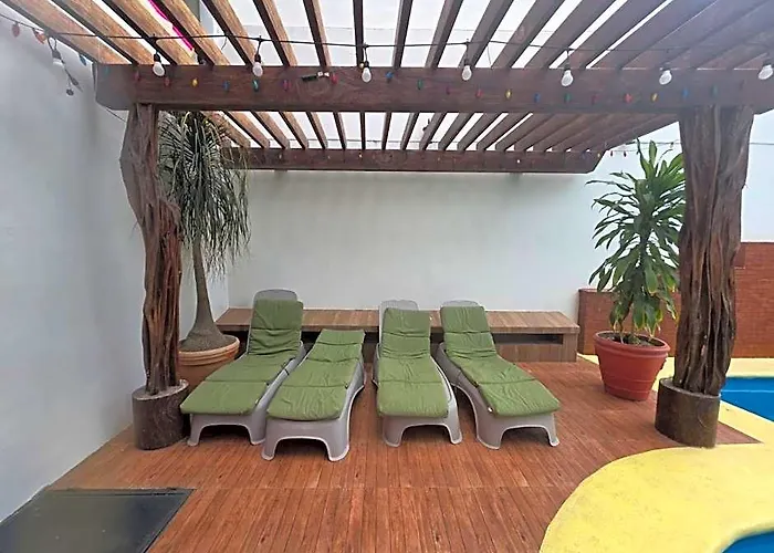 Hotel Y Suites Los Encantos