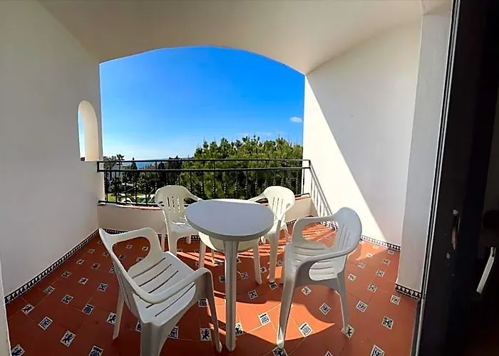 Riviera Del Mar Apartment