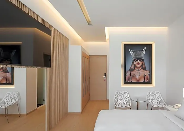 Mirada Hotel