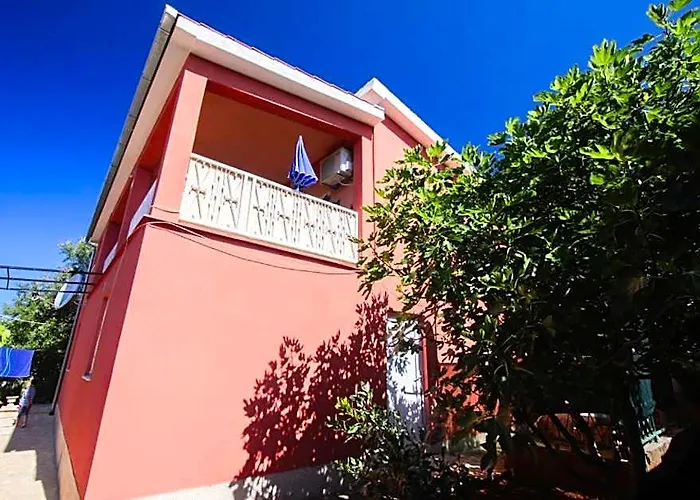 Apartments Andro