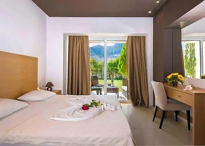 Anavadia Hotel