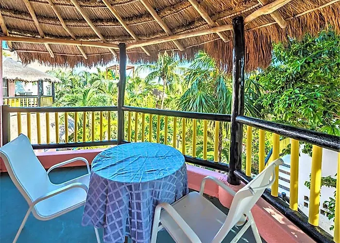 Casa Gatos Suites