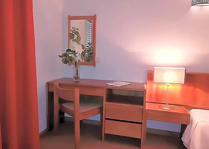 Apartamentos Turisticos Lindomar