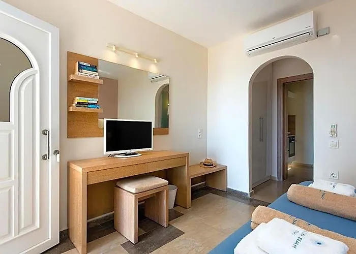 Krouzeri Beach Apartments