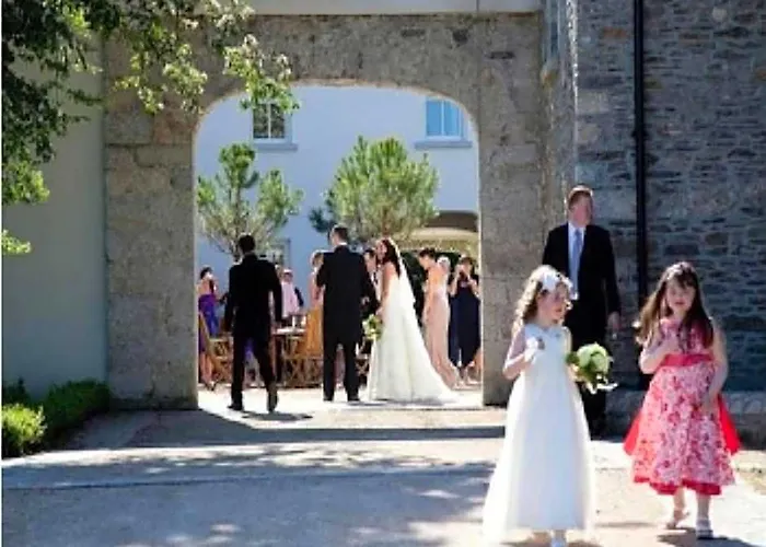 Tulfarris Hotel And Golf Resort