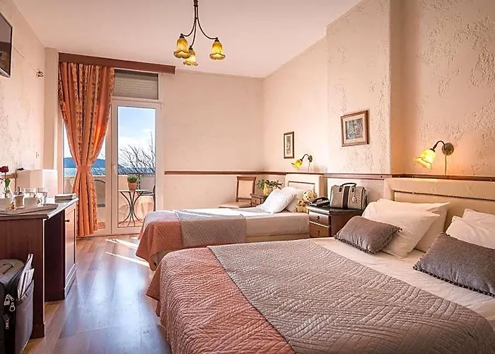 Jolly Hotel