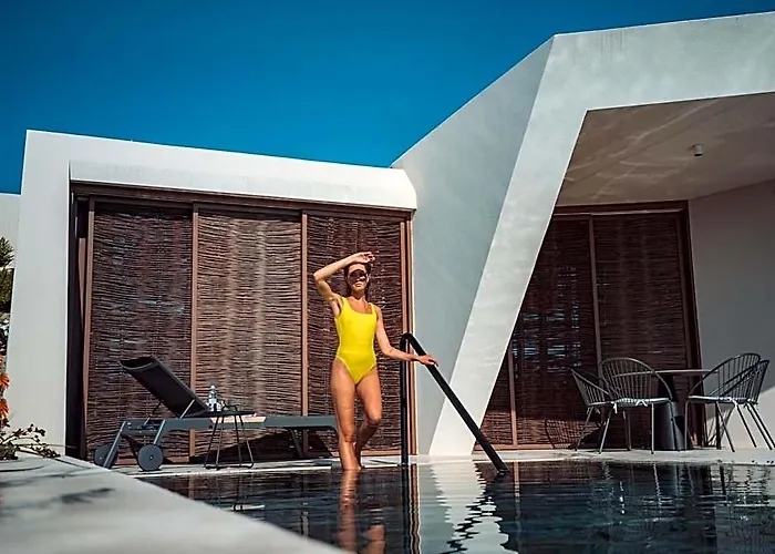 Nous Santorini, A Member Of Design Hotels