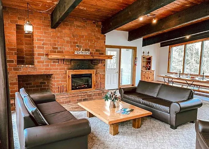 Tyrolean Village Resorts At Blue Mountain