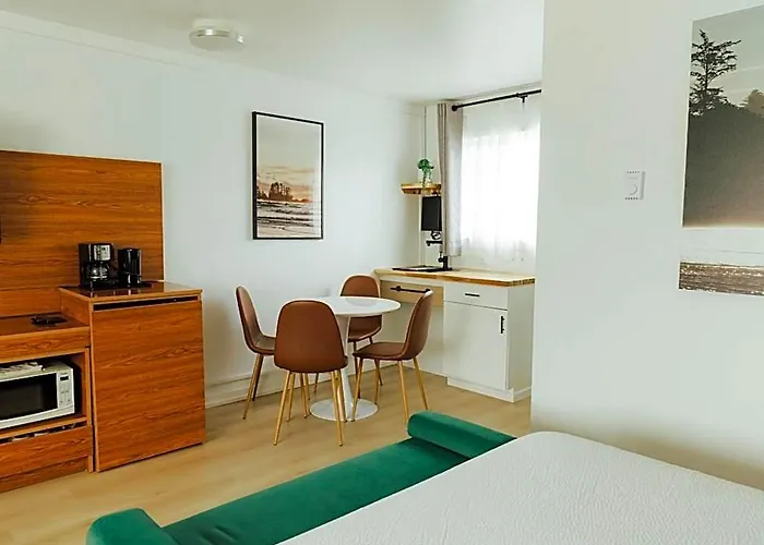 Ukee Peninsula Motel