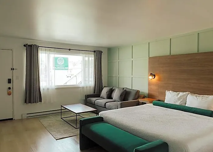 Ukee Peninsula Motel