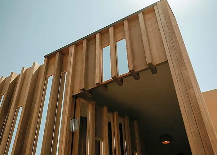 Equ Hotel Boutique
