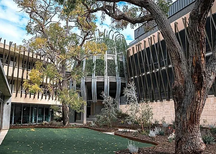 St Catherine'S On Park