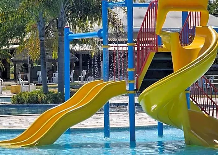 ILOA Condomínio Resort BARRA DE SÃO MIGUEL, Quarto em frente a piscina