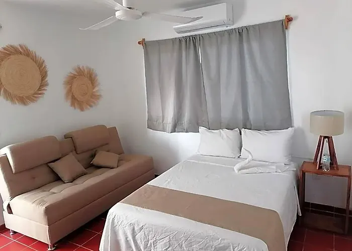 Creta Hotel & Suites