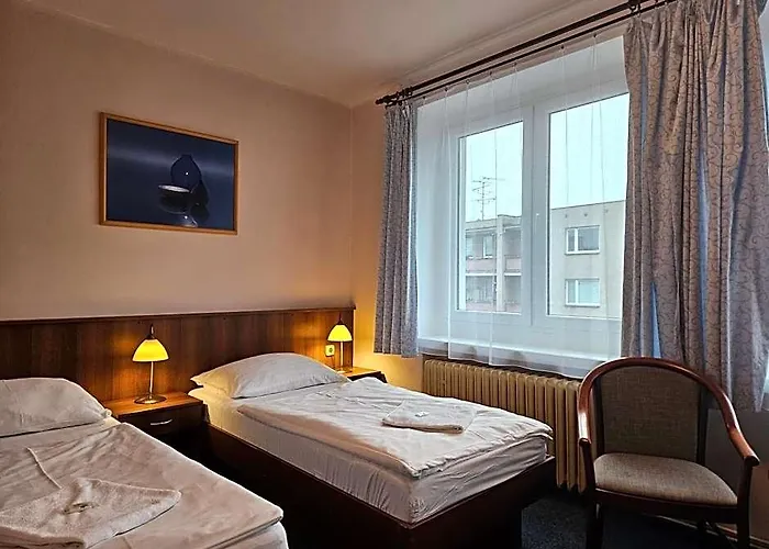 Hotel Trim