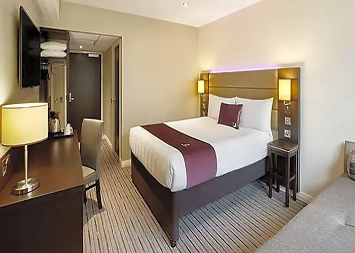 Premier Inn Plymouth City - Lockyers Quay